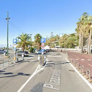 https://lighty-flat-con-box-auto-privato.hotelitalianriviera.com