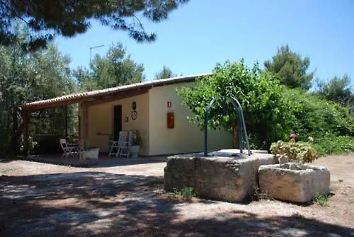Apartment Terrauzza Sul Mare Di Renata Emmolo Italy